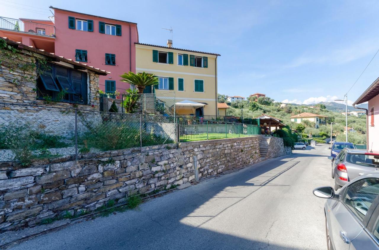 Alla Casa Rosa, Peaceful Apartment Surrounded By Greenery With Free Parking, Wifi & Air Conditioning Rapallo Kültér fotó