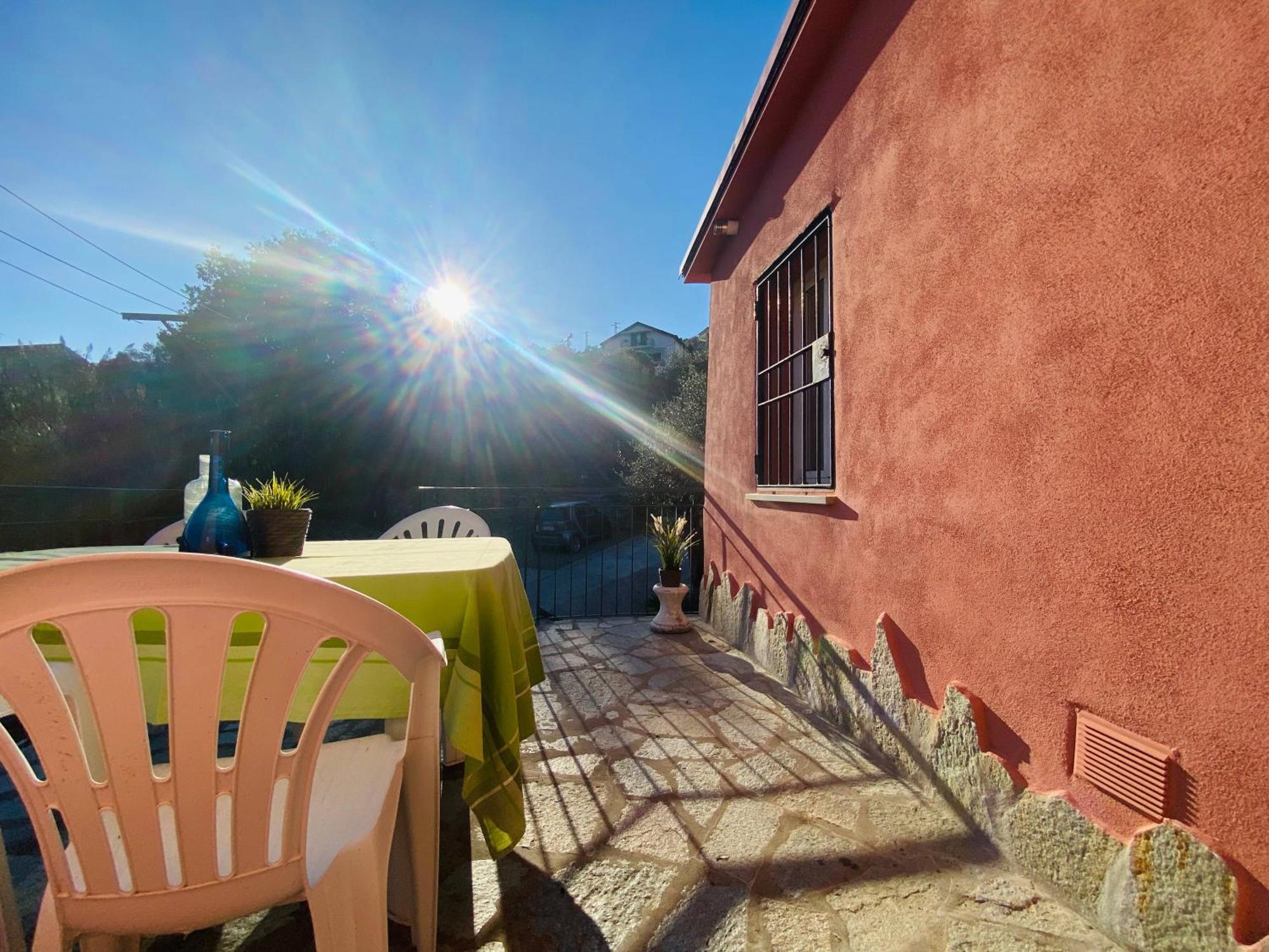 Alla Casa Rosa, Peaceful Apartment Surrounded By Greenery With Free Parking, Wifi & Air Conditioning Rapallo Kültér fotó