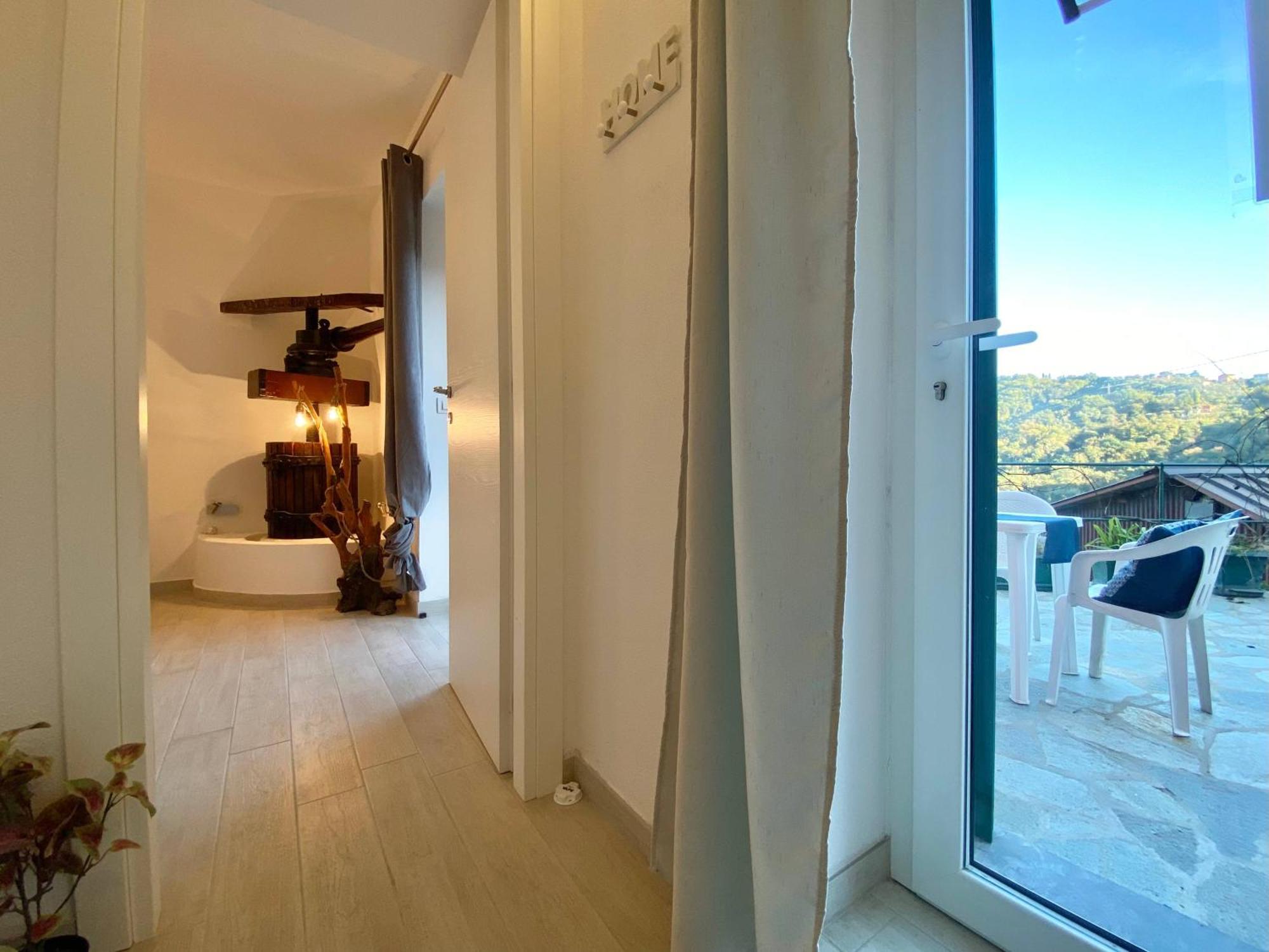 Alla Casa Rosa, Peaceful Apartment Surrounded By Greenery With Free Parking, Wifi & Air Conditioning Rapallo Kültér fotó
